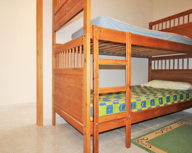 Image No.35-3 Bed Townhouse for sale