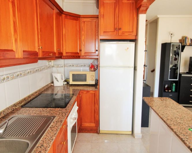 Image No.9-3 Bed Townhouse for sale