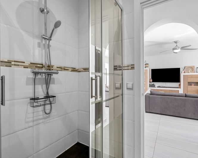 Image No.11-Villa de 5 chambres à vendre à Ciudad Quesada