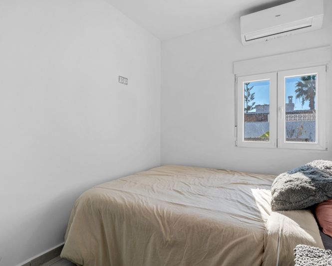 Image No.21-Villa de 5 chambres à vendre à Ciudad Quesada