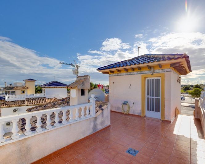 Image No.40-4 Bed Villa for sale