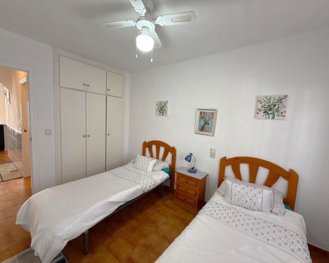 Image No.17-3 Bed Townhouse for sale