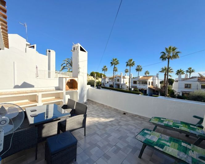 Image No.2-3 Bed Townhouse for sale