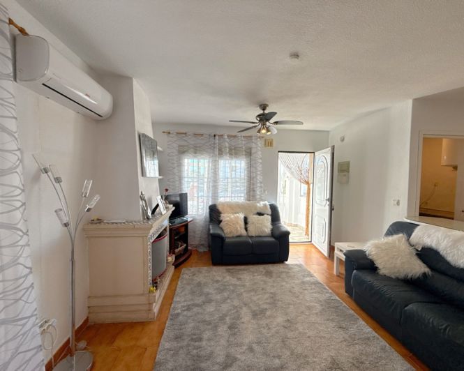 Image No.23-3 Bed Townhouse for sale