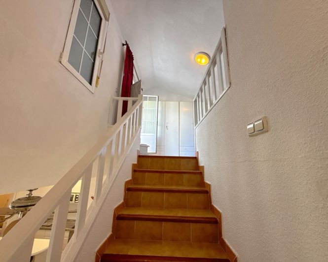 Image No.36-3 Bed Townhouse for sale