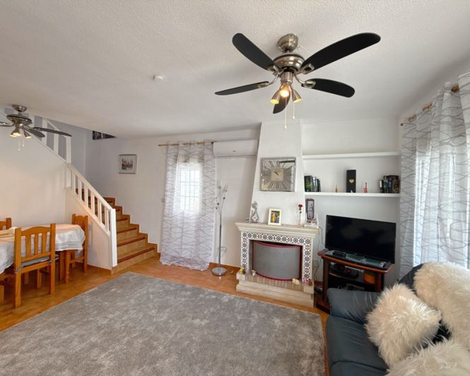 Image No.38-3 Bed Townhouse for sale