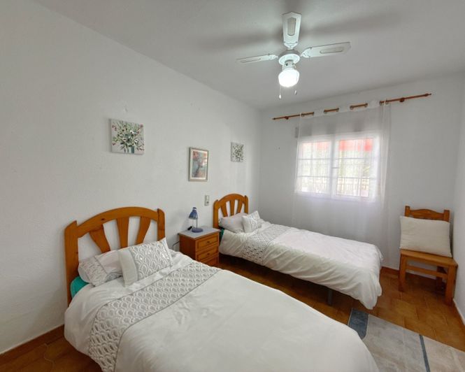 Image No.5-3 Bed Townhouse for sale