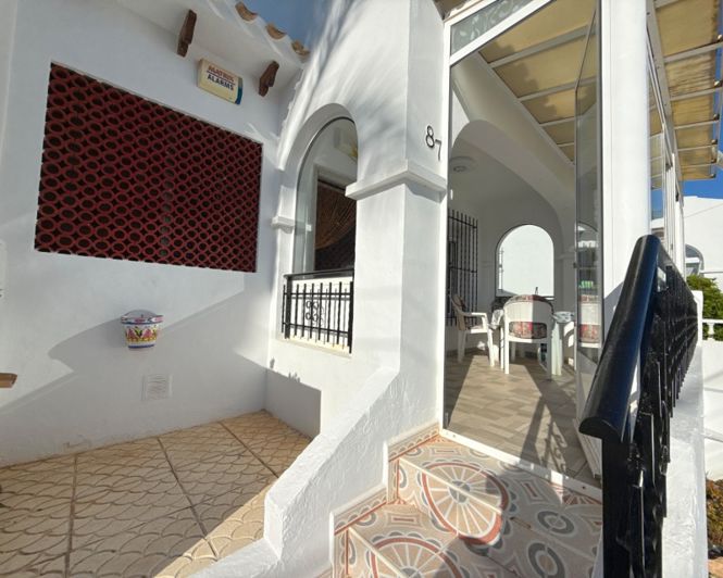 Image No.9-3 Bed Townhouse for sale