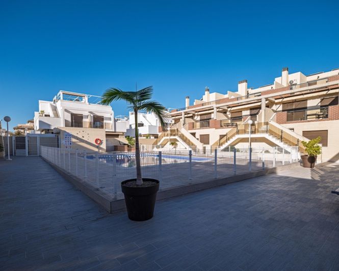 Image No.39-Appartement de 3 chambres à vendre à Cabo Roig