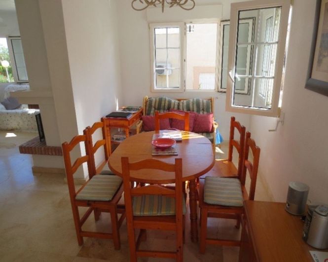 Image No.2-Villa de 6 chambres à vendre à Villamartin