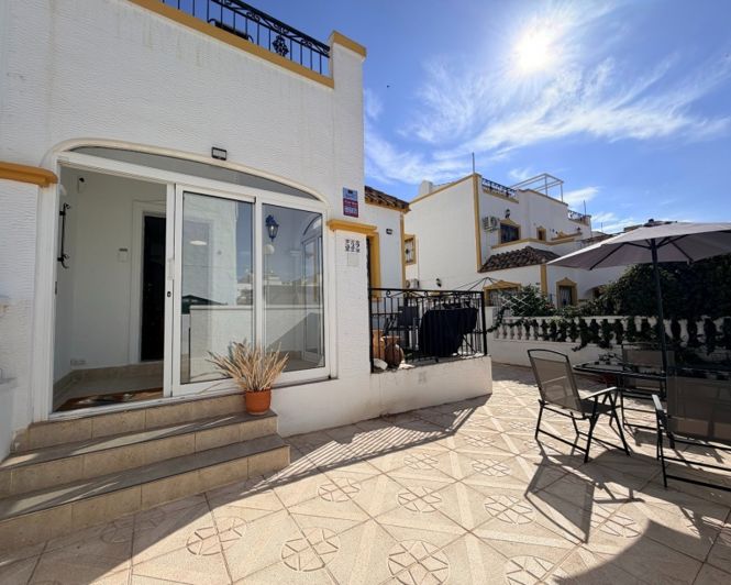 Image No.2-3 Bed Villa for sale