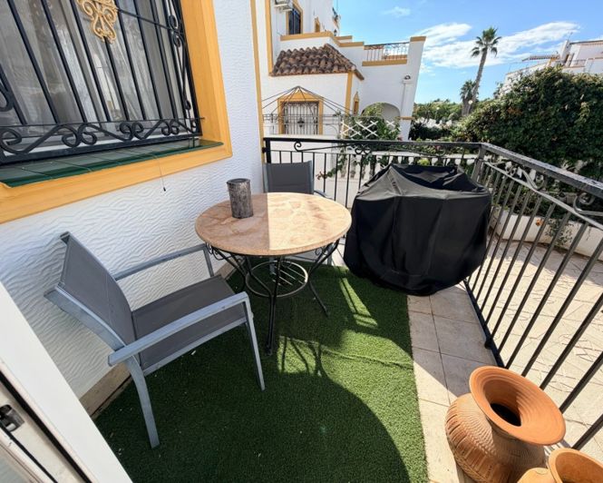 Image No.5-3 Bed Villa for sale