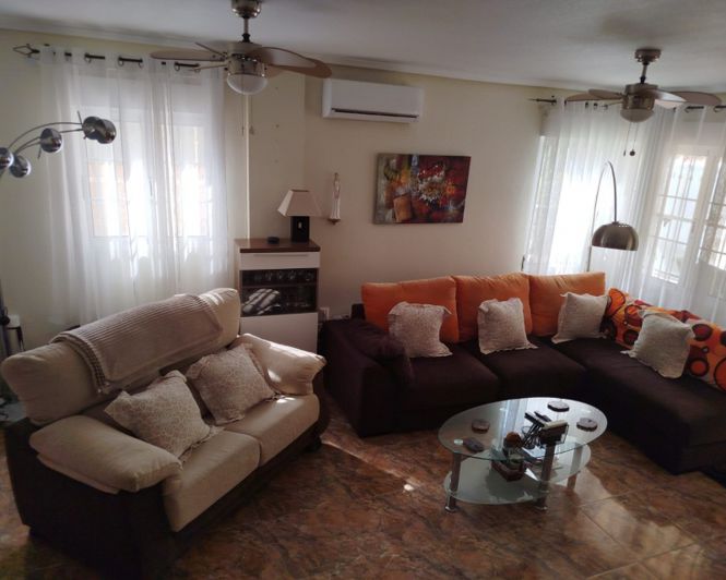 Image No.16-3 Bed Townhouse for sale