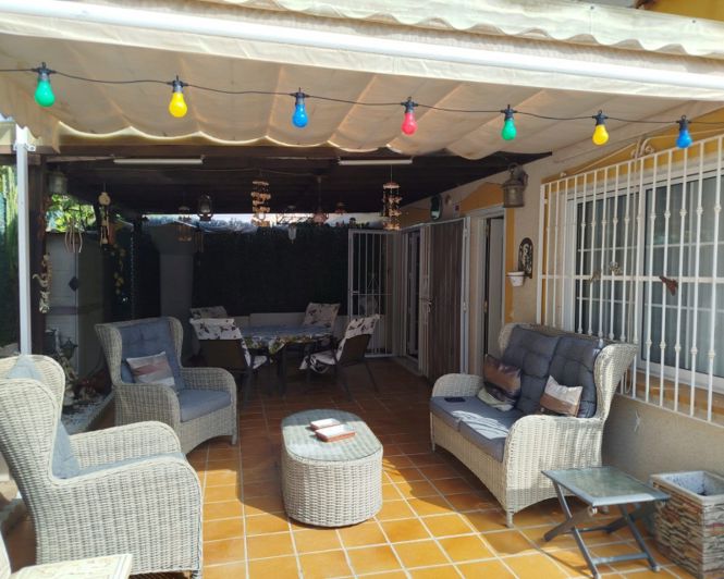 Image No.27-3 Bed Townhouse for sale