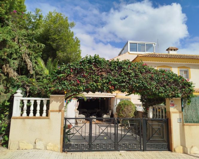 Image No.38-3 Bed Townhouse for sale