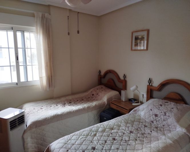 Image No.5-3 Bed Townhouse for sale