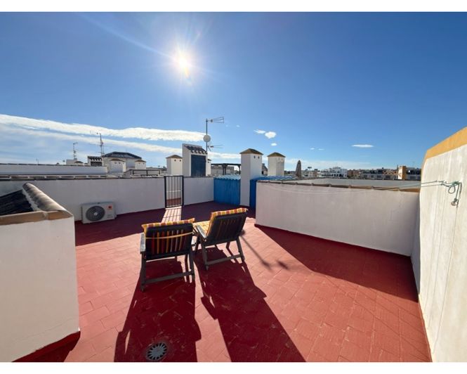 Image No.17-2 Bed Apartment for sale