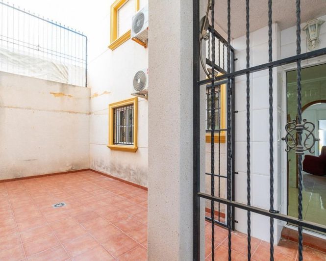 Image No.22-2 Bed Apartment for sale
