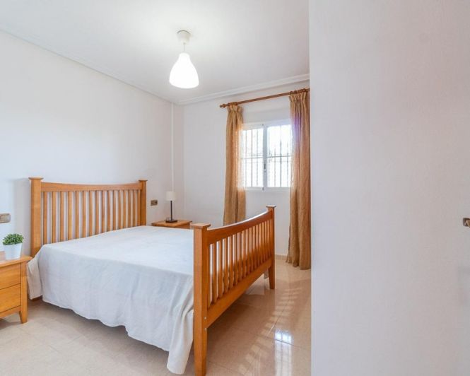 Image No.26-2 Bed Apartment for sale