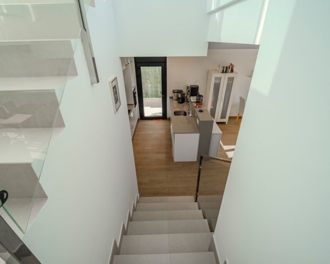 Image No.24-3 Bed Townhouse for sale