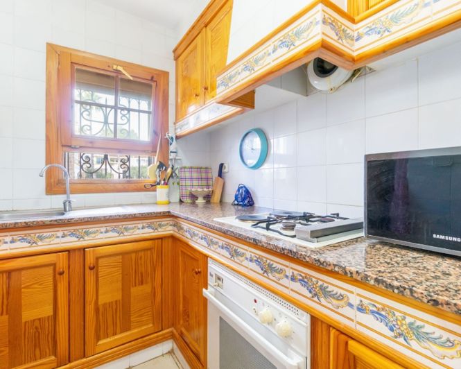 Image No.14-3 Bed Apartment for sale