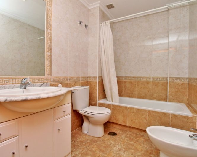 Image No.12-2 Bed Apartment for sale