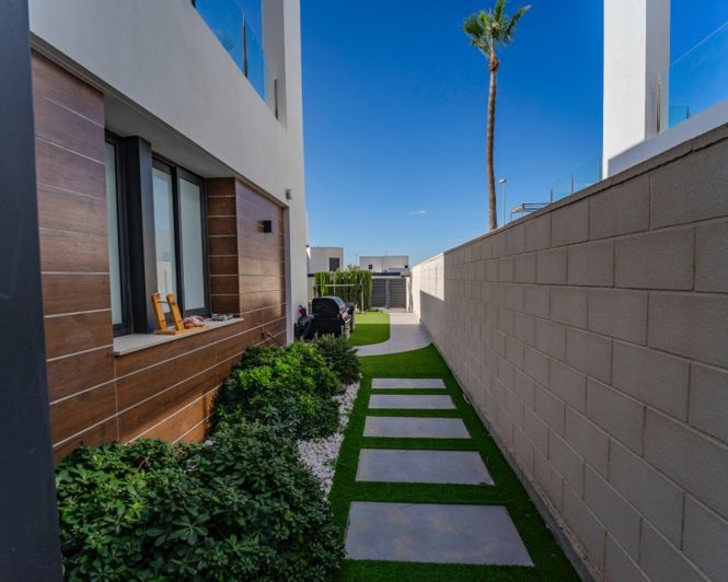 Image No.29-3 Bed Villa for sale