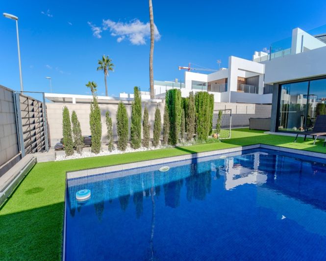 Image No.31-3 Bed Villa for sale