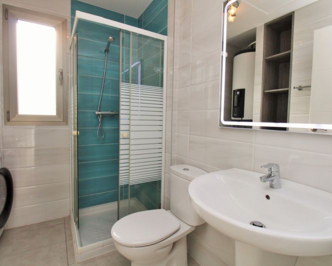 Image No.18-2 Bed Apartment for sale