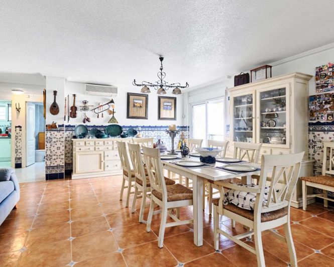 Image No.25-4 Bed Villa for sale