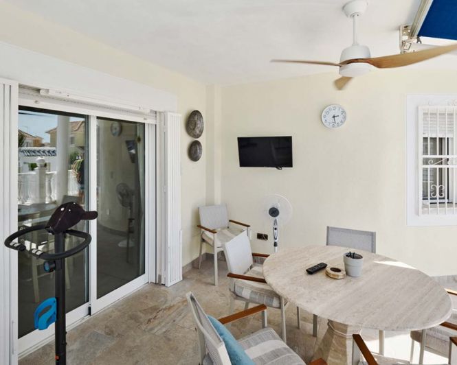 Image No.9-4 Bed Villa for sale