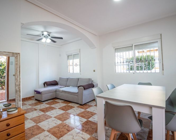 Image No.7-2 Bed Villa for sale