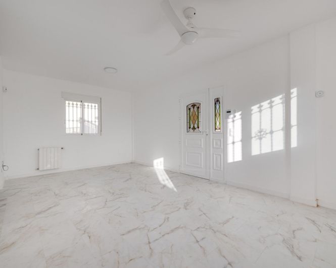 Image No.25-4 Bed Villa for sale