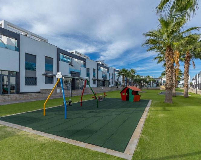 Image No.36-2 Bed Apartment for sale