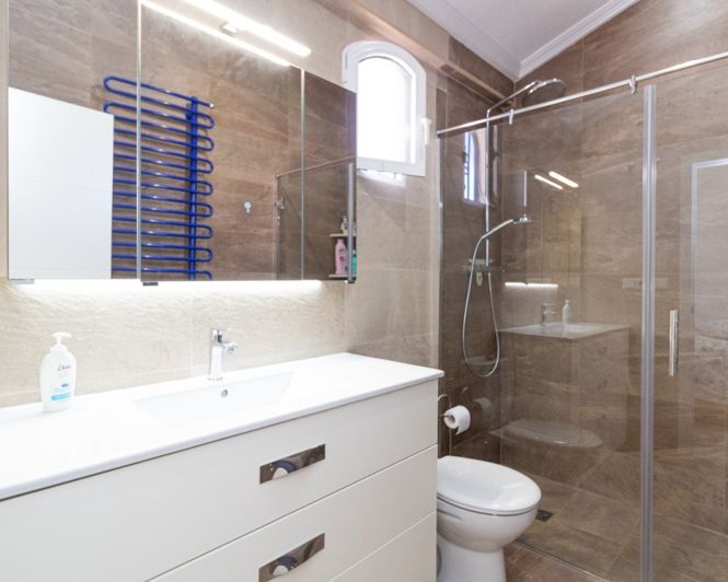 Image No.21-3 Bed Townhouse for sale