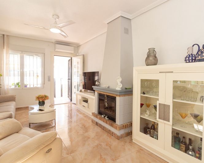 Image No.5-3 Bed Townhouse for sale