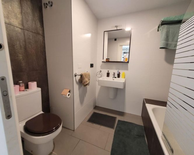 Image No.17-2 Bed Apartment for sale