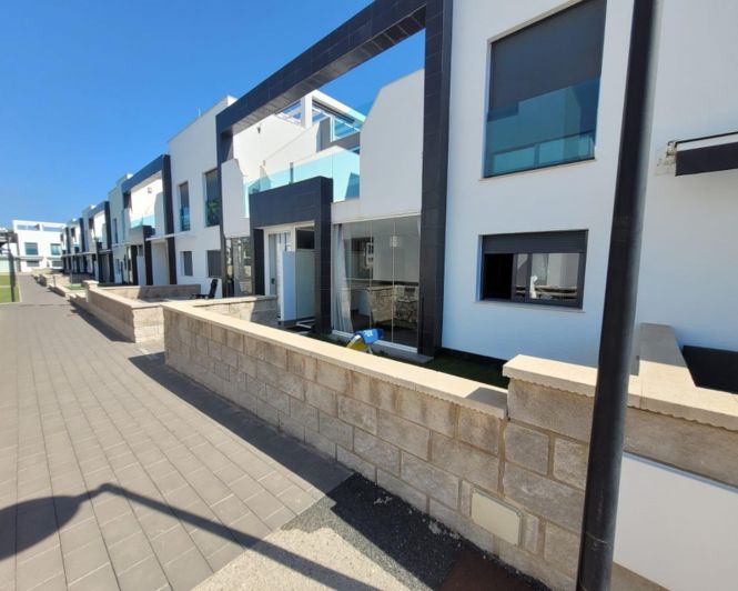 Image No.23-2 Bed Apartment for sale