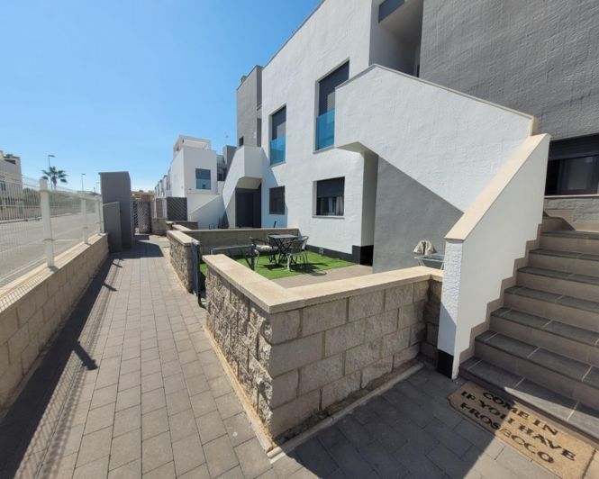 Image No.26-2 Bed Apartment for sale