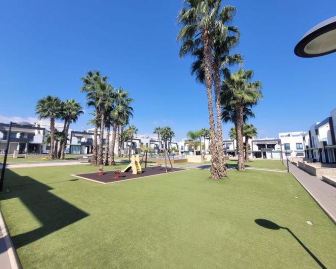 Image No.30-2 Bed Apartment for sale