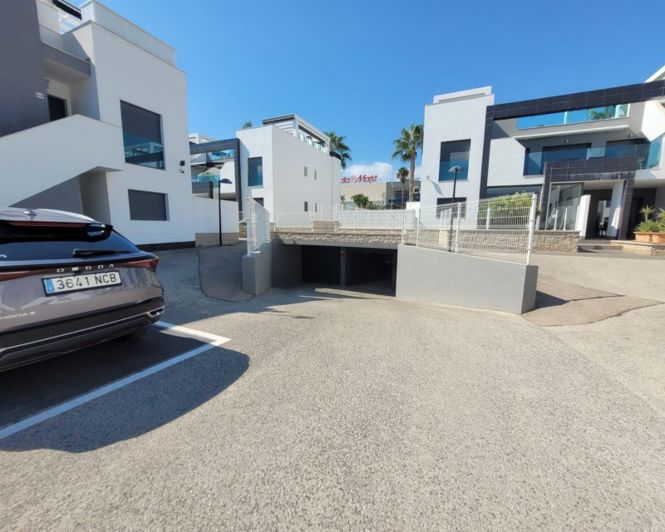 Image No.31-2 Bed Apartment for sale