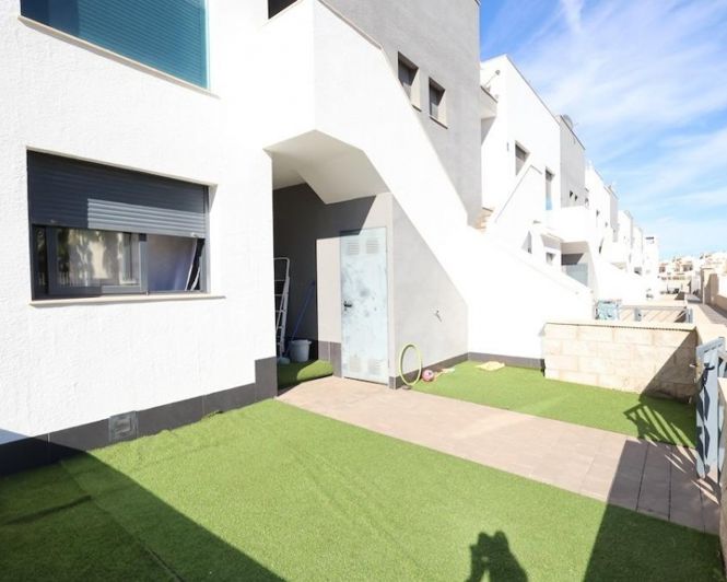 Image No.49-2 Bed Apartment for sale