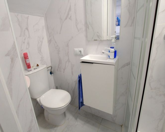 Image No.11-3 Bed Townhouse for sale