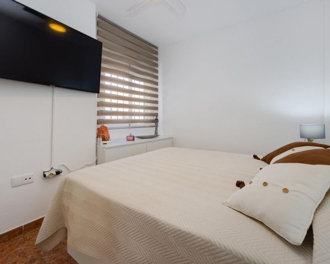 Image No.15-2 Bed Apartment for sale