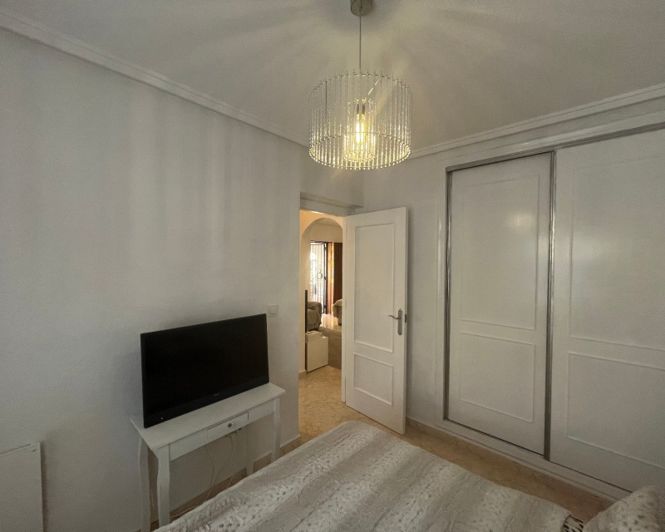 Image No.24-2 Bed Bungalow for sale