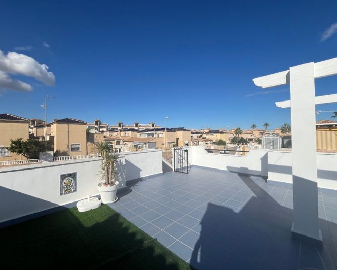 Image No.37-2 Bed Bungalow for sale