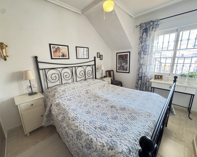 Image No.11-2 Bed Apartment for sale