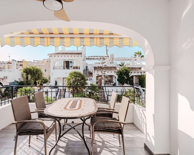 Image No.13-3 Bed Townhouse for sale