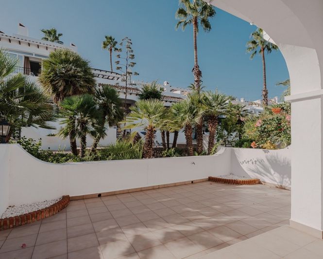 Image No.31-3 Bed Townhouse for sale