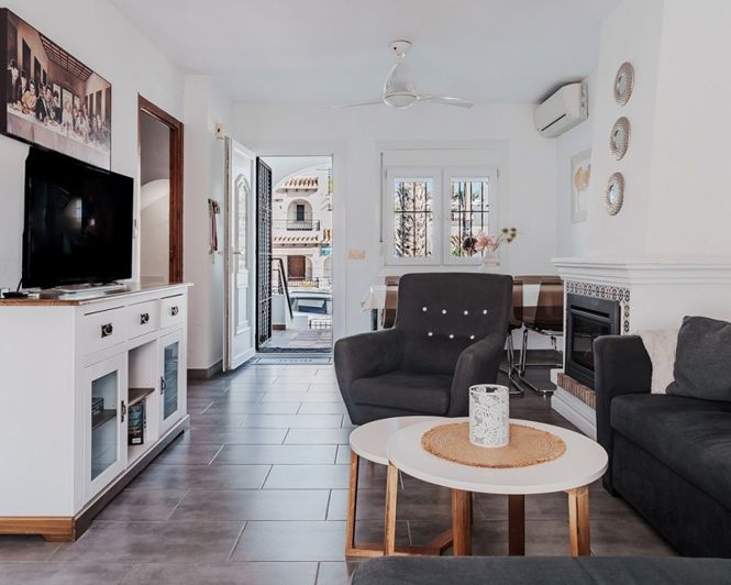 Image No.8-3 Bed Townhouse for sale